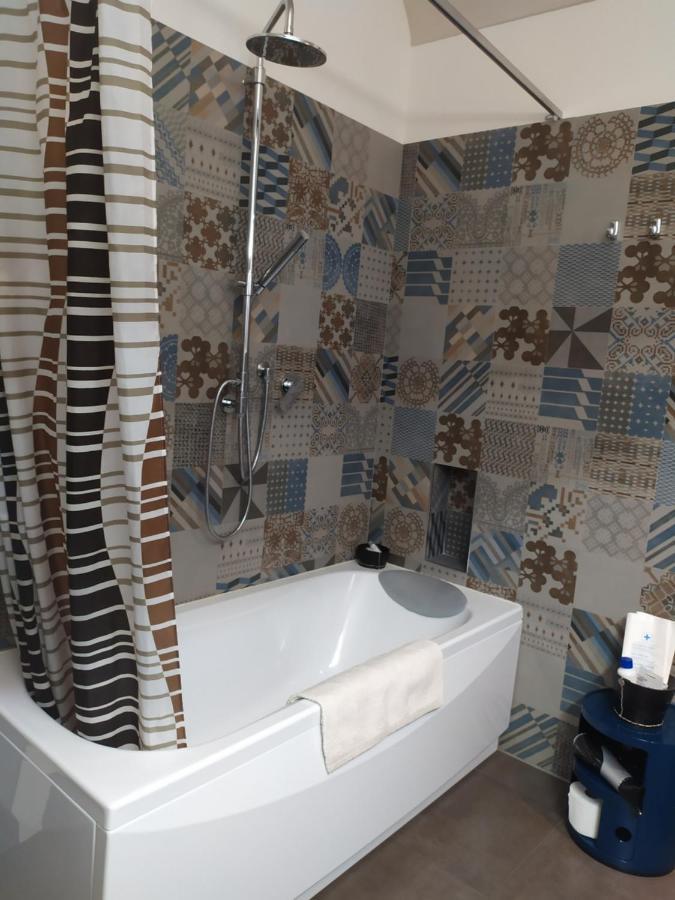A Casa Di Chicca Apartment Savona Ngoại thất bức ảnh